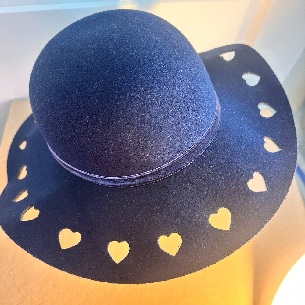 Gymboree Navy Blue Felt Hat With 3" Heart Cutout Brim Size S/M